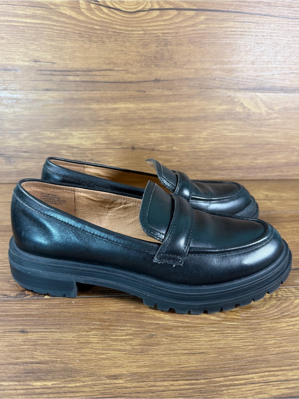 Madewell the Bradley Lug sole black leather‎ loafers Women’s Size 8.5